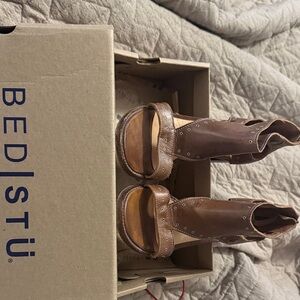 BED|STU Rustic Brown Ankle Booties